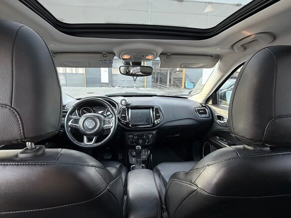 2018 Jeep Compass II, серый, 1750000 рублей - вид 15