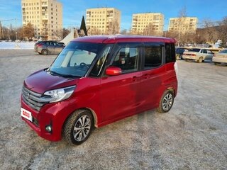 2015 Nissan Dayz Roox I, красный, 700000 рублей, вид 1