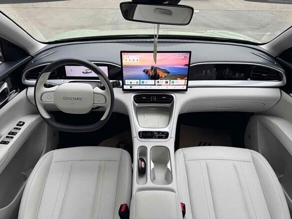 2025 Geely Geome Xingyuan 40.16 kWh, зелёный, 1550000 рублей - вид 4