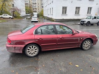 2006 Hyundai Sonata ТагАЗ IV (EF) Рестайлинг, красный, 180000 рублей, вид 2