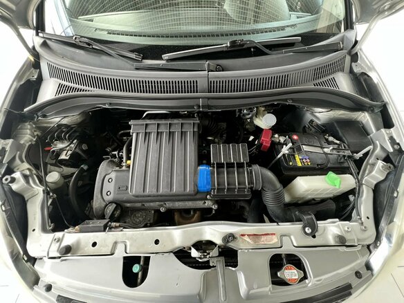 2006 Suzuki Swift AMT III, серебристый, 395000 рублей - вид 9