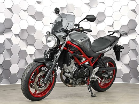 2019 Suzuki SV 650, серый, 495000 рублей, вид 2