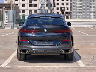 2023 BMW X6 40i III (G06) Рестайлинг, чёрный, 10500000 рублей, вид 5