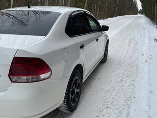2011 Volkswagen Polo V, белый, 535000 рублей, вид 3