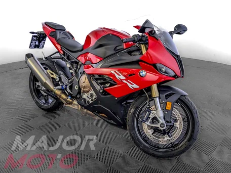 2020 BMW S 1000 RR, красный, 1790000 рублей, вид 2