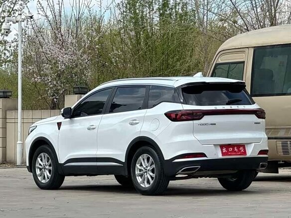 2023 Chery Tiggo 7 Plus I Рестайлинг, белый - вид 6