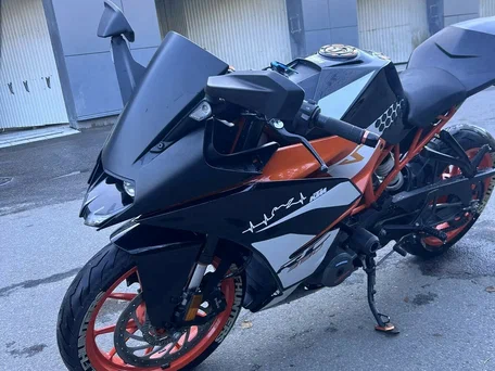 2019 KTM RC 390, оранжевый, 390000 рублей, вид 2