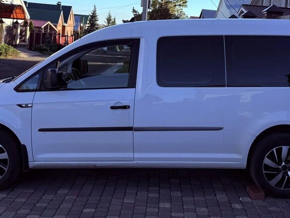 2019 Volkswagen Caddy Maxi IV, белый, 1600000 рублей - вид 1