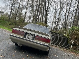 1992 Toyota Mark II VI (X80), бежевый, 650000 рублей, вид 4