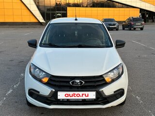 2018 Lada (ВАЗ) Granta I Рестайлинг, белый, 610000 рублей, вид 2