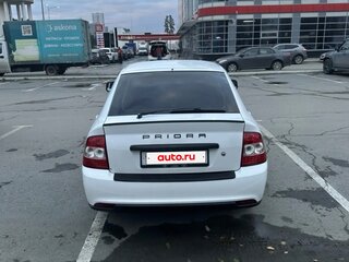 2014 Lada (ВАЗ) Priora I Рестайлинг, белый, 530000 рублей, вид 3