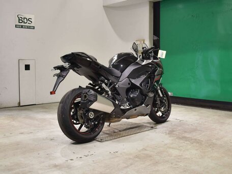 2024 Kawasaki Ninja 1000 SX, чёрный, 1477000 рублей, вид 5
