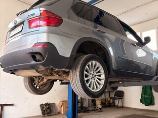 2007 BMW X5 3.0d II (E70), серый, 1750000 рублей, вид 5