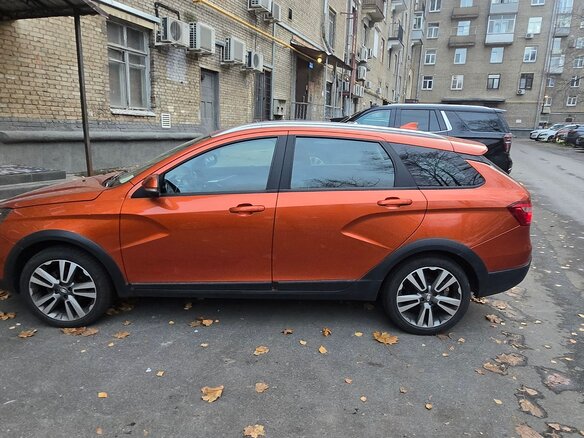 2022 Lada (ВАЗ) Vesta SW Cross I, оранжевый, 1299000 рублей - вид 5
