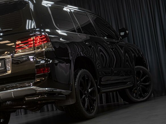 2015 Lexus LX 570 III Рестайлинг, чёрный, 6149000 рублей - вид 9