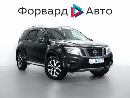 Nissan Terrano III (D10)