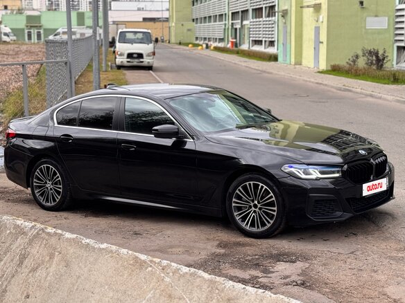 2019 BMW 5 серии 520d xDrive VII (G30/G31/G38), чёрный, 2300000 рублей