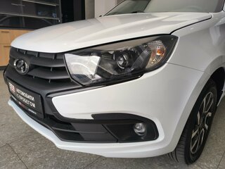 2023 Lada (ВАЗ) Granta I Рестайлинг, белый, 695000 рублей, вид 5