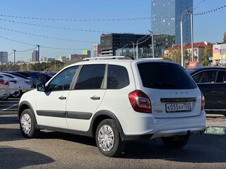 2022 Lada (ВАЗ) Granta Cross I Рестайлинг, белый, 690000 рублей, вид 4
