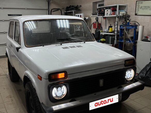 1994 Lada (ВАЗ) 2121 (4x4) I Рестайлинг, белый, 100000 рублей - вид 3