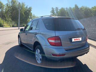 2011 Mercedes-Benz M-Класс 300 II (W164) Рестайлинг, серый, 1700000 рублей, вид 4