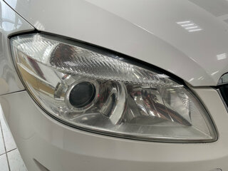 2012 Skoda Fabia II Рестайлинг, белый, 360000 рублей, вид 5