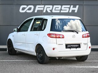 2006 Mazda Demio II (DY) Рестайлинг, белый, 499000 рублей, вид 2