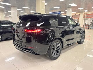2024 Land Rover Range Rover Sport III, чёрный, 14300000 рублей, вид 3