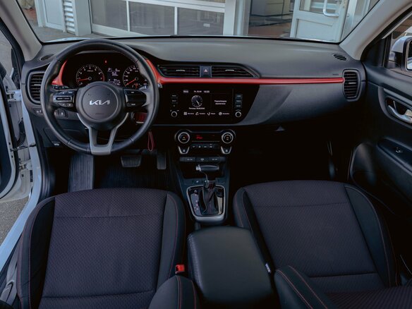 2021 Kia Rio IV Рестайлинг, белый, 1555000 рублей - вид 17