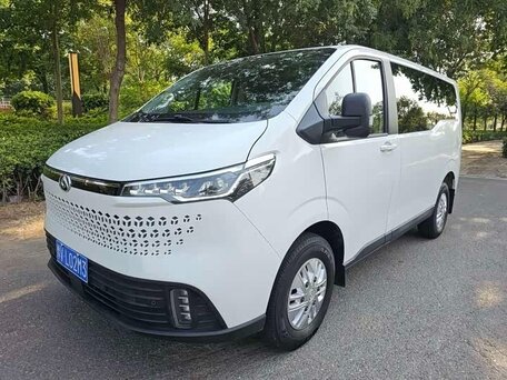 2023 Maxus V70, белый, 2690000 рублей, вид 3