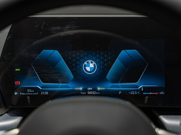 2026 BMW X1 Long 25Li xDrive III (U11/U12), серый, 6000000 рублей - вид 13