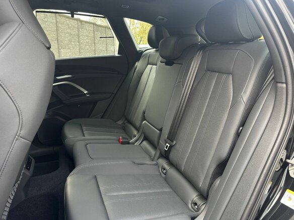 2026 Audi Q5 40 TDI III (GU), чёрный - вид 6