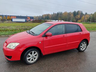 2004 Toyota Corolla IX (E120, E130) Рестайлинг, красный, 550000 рублей, вид 3