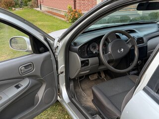 2009 Nissan Almera Classic I, серебристый, 550000 рублей, вид 5