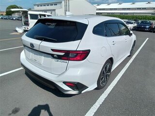 2022 Subaru Levorg II, белый, 2200000 рублей, вид 5
