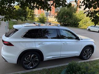 2024 Geely Monjaro (Xingyue L) I, белый, 3600000 рублей, вид 4