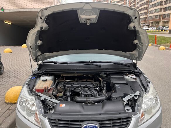 2010 Ford Focus II Рестайлинг, серебристый, 469000 рублей - вид 31