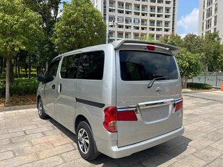 2019 Nissan NV200, серебристый, 1578000 рублей, вид 3