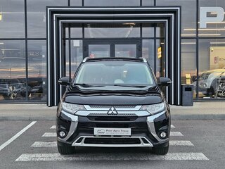 2021 Mitsubishi Outlander III Рестайлинг 3, чёрный, 2587000 рублей, вид 2
