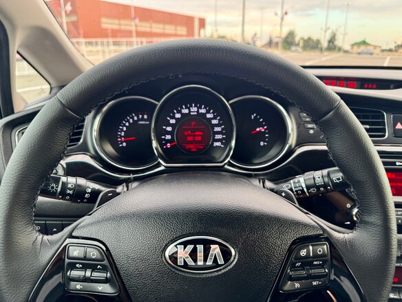 2014 Kia Ceed II, серый, 909000 рублей - вид 14
