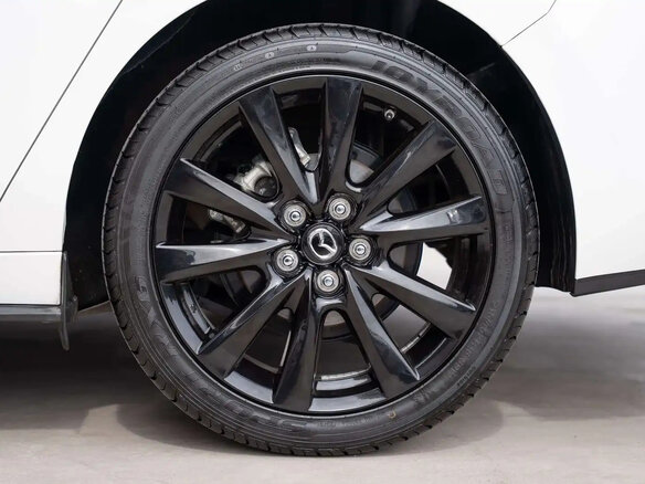 2022 Mazda 3 Axela IV (BP), белый, 1875000 рублей - вид 21