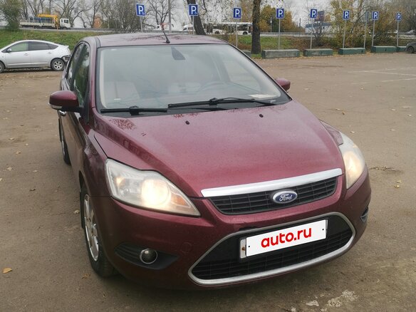 2008 Ford Focus II Рестайлинг, пурпурный, 620000 рублей - вид 1