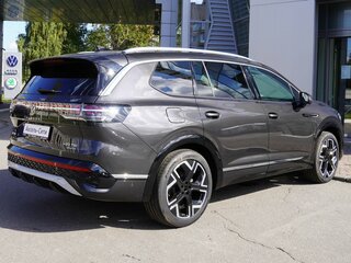 2025 Volkswagen Talagon I Рестайлинг, серый, 5999000 рублей, вид 4