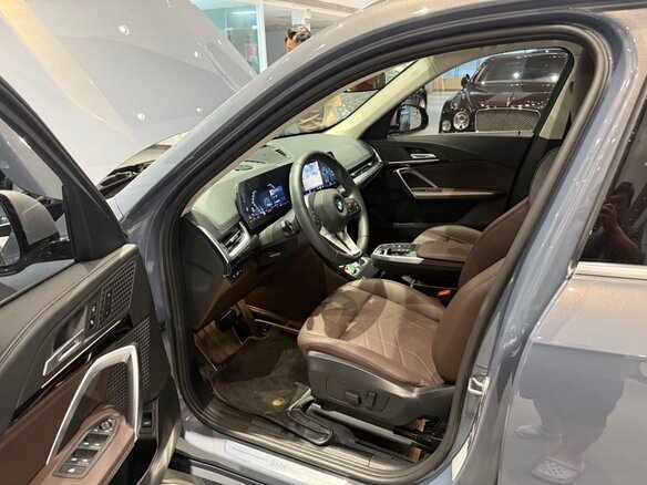 2024 BMW X1 Long 20Li sDrive III (U11/U12), серебристый, 2750070 рублей - вид 6
