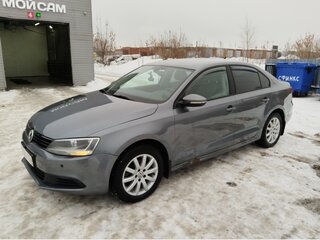 2014 Volkswagen Jetta VI Рестайлинг, серый, 700000 рублей, вид 1