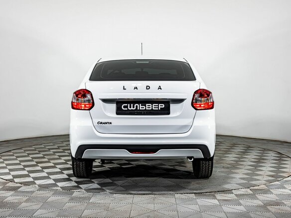 2026 Lada (ВАЗ) Granta I Рестайлинг, белый, 1140000 рублей - вид 6