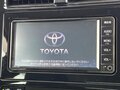 2022 Toyota Prius IV Рестайлинг (XW50), серебристый, 1700000 рублей - вид 9