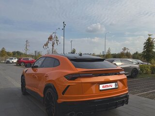 2021 Lamborghini Urus I, оранжевый, 30000000 рублей, вид 3