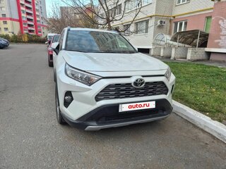 2021 Toyota RAV4 V (XA50), белый, 3360000 рублей, вид 1