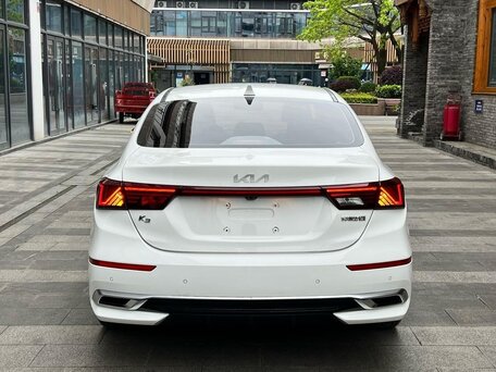 2023 Kia K3 II (China Market) Рестайлинг, белый, 1635000 рублей, вид 5